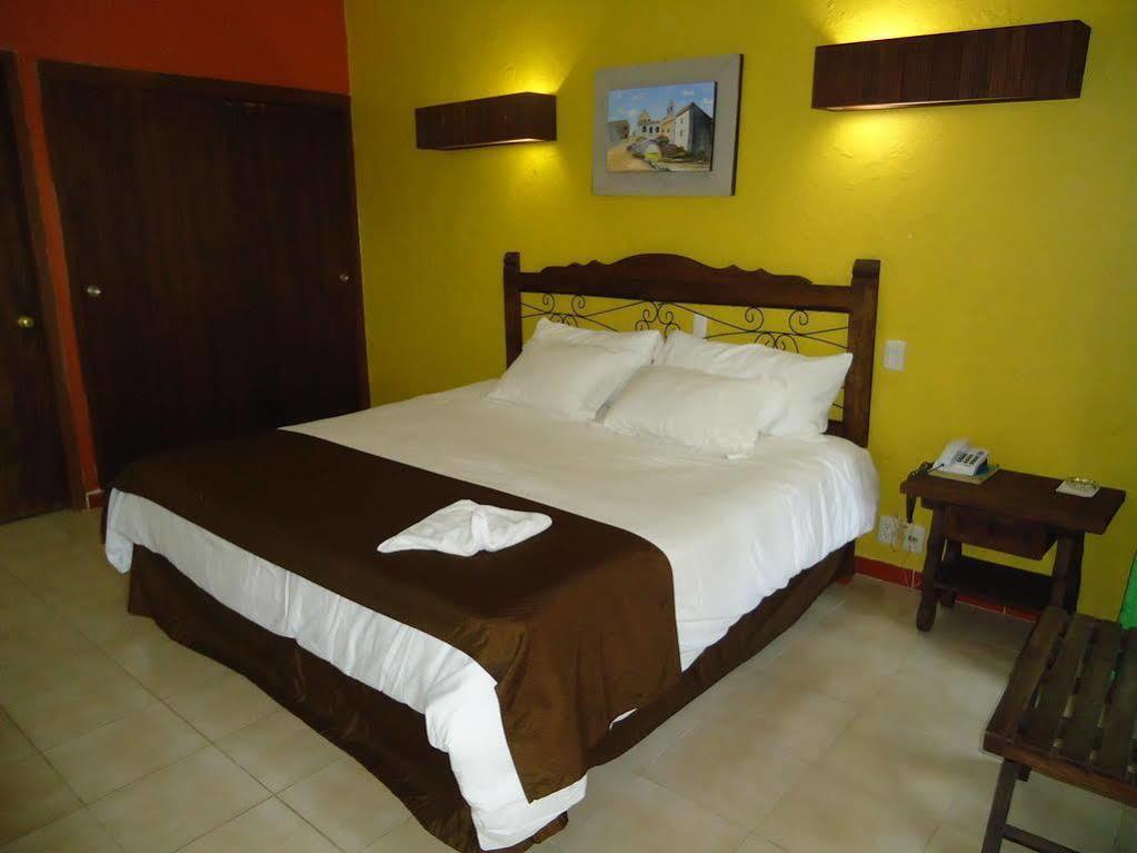 Hotel El Rancho Tuxtepec 外观 照片